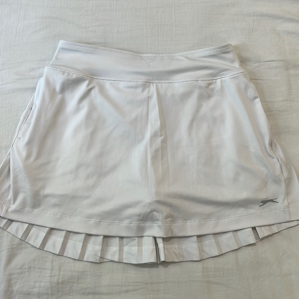 SLAZENGER WHITE TENNIS SKIRT